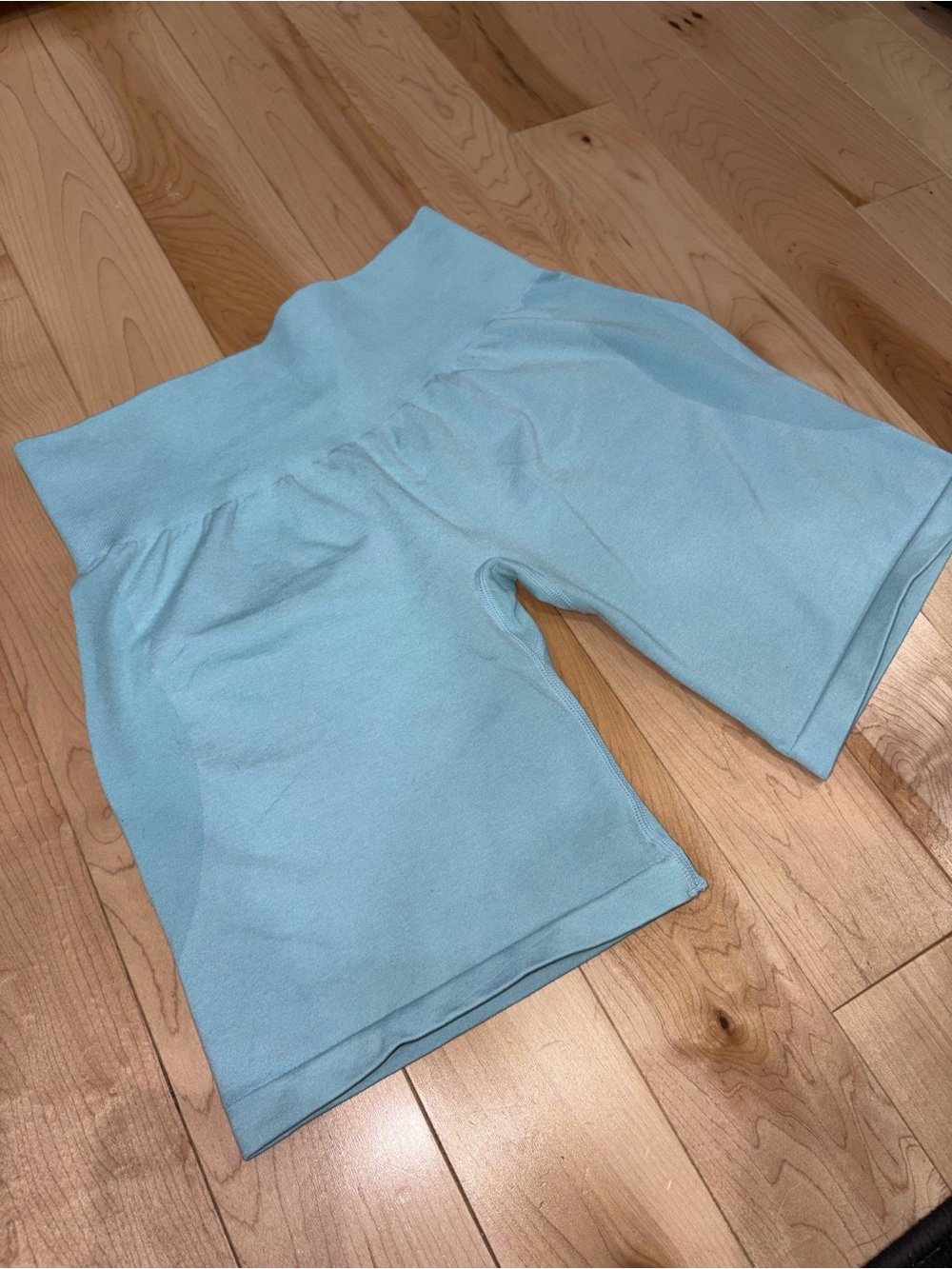 NVGTN Pastel Blue Contour Seamless Shorts